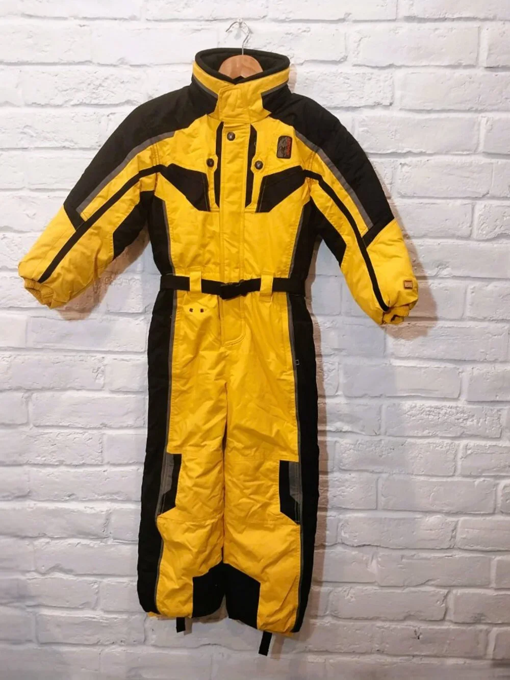 Kids Youth Spyder Snowsuit Yellow Black Size 7 Growing Size One Piece Coveralls.
